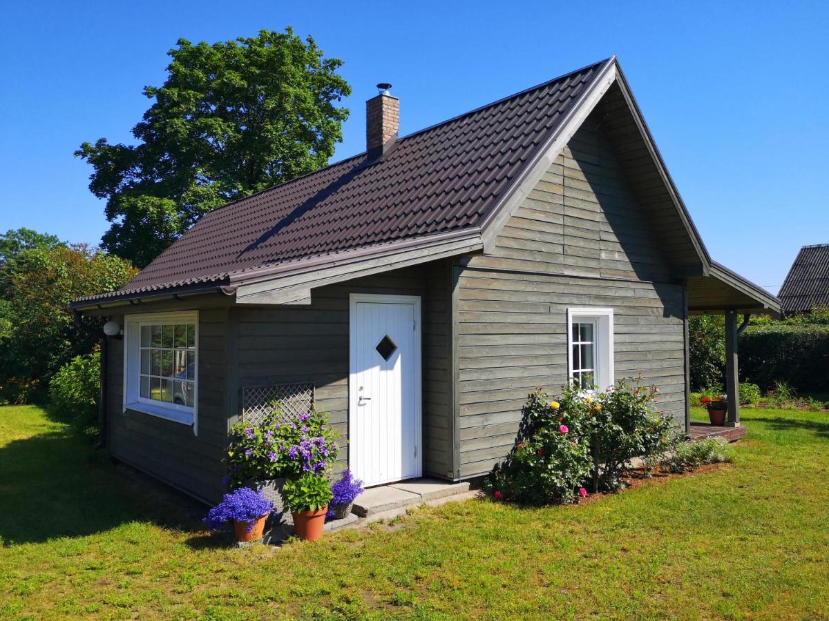 Vila Namins Pie Juras Lapmežciems Exteriér fotografie